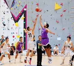 皇马本泽马关键进球助力胜利