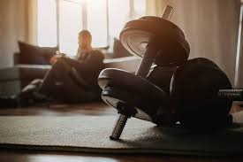 成都vs广岛三箭：费利佩、周定洋出战，德尔加多替补